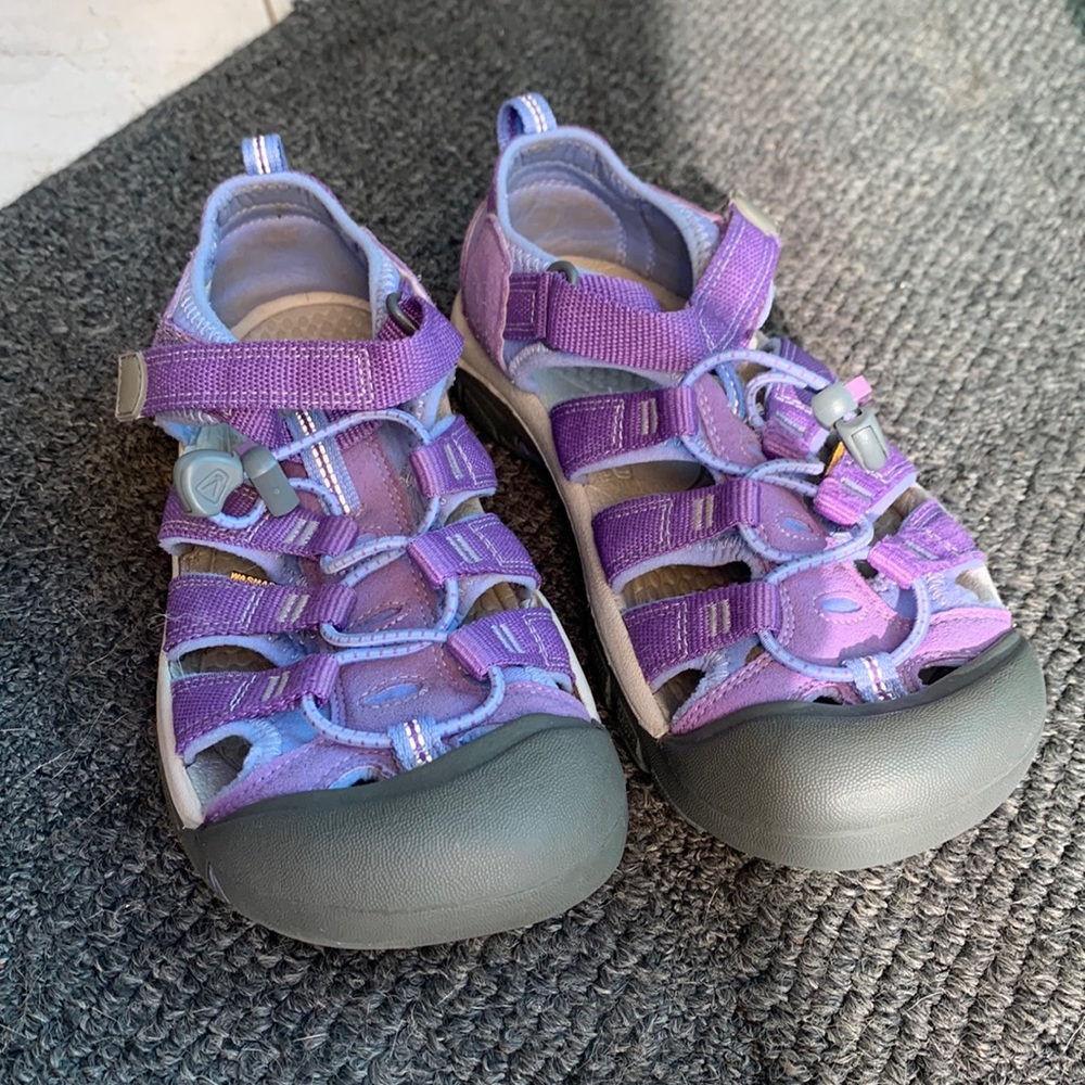 KEEN | whisper purple waterproof sandals shoes